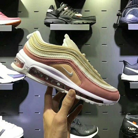 Nike Air VaporMax 2020 Flyknit main image 7
